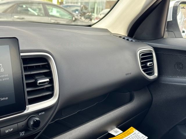 New 2026 Hyundai Venue SE FWD image 26