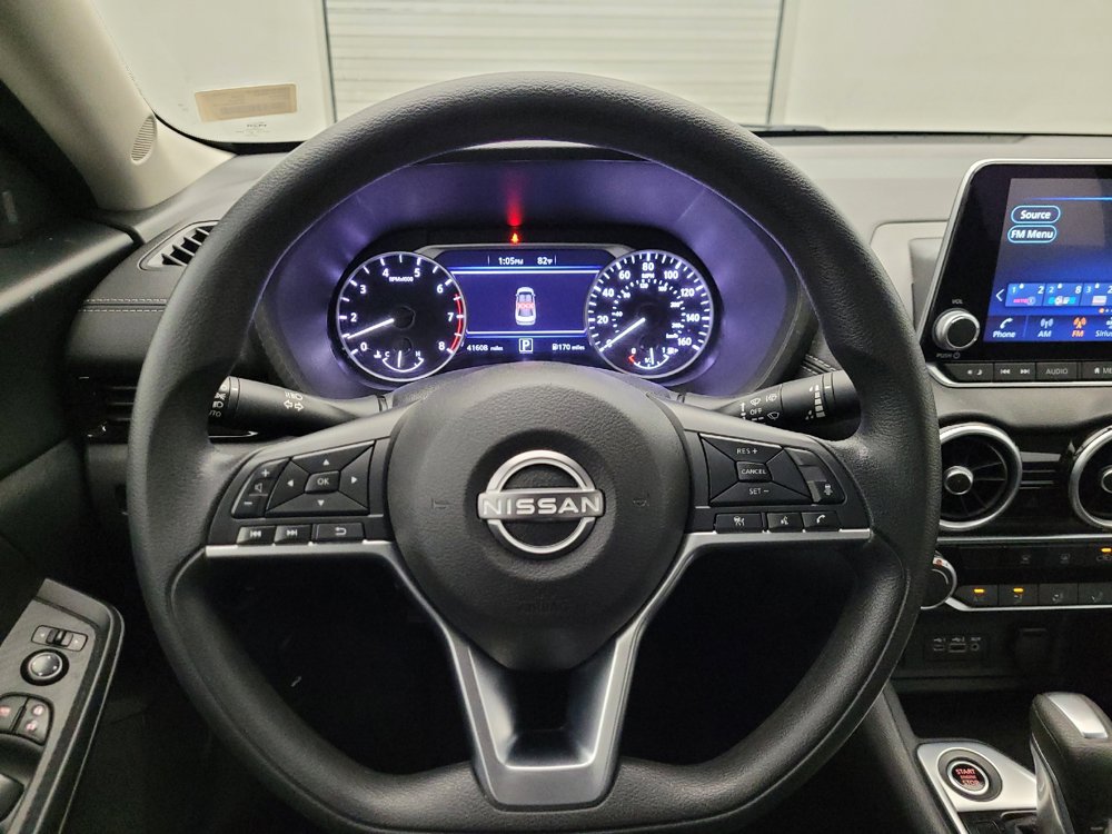 Used 2025 Nissan Sentra SV FWD image 22