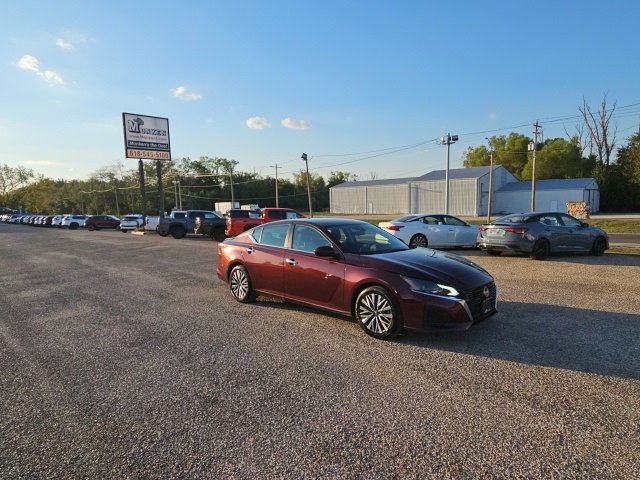 Used 2023 Nissan Altima 2.5 SV image 5