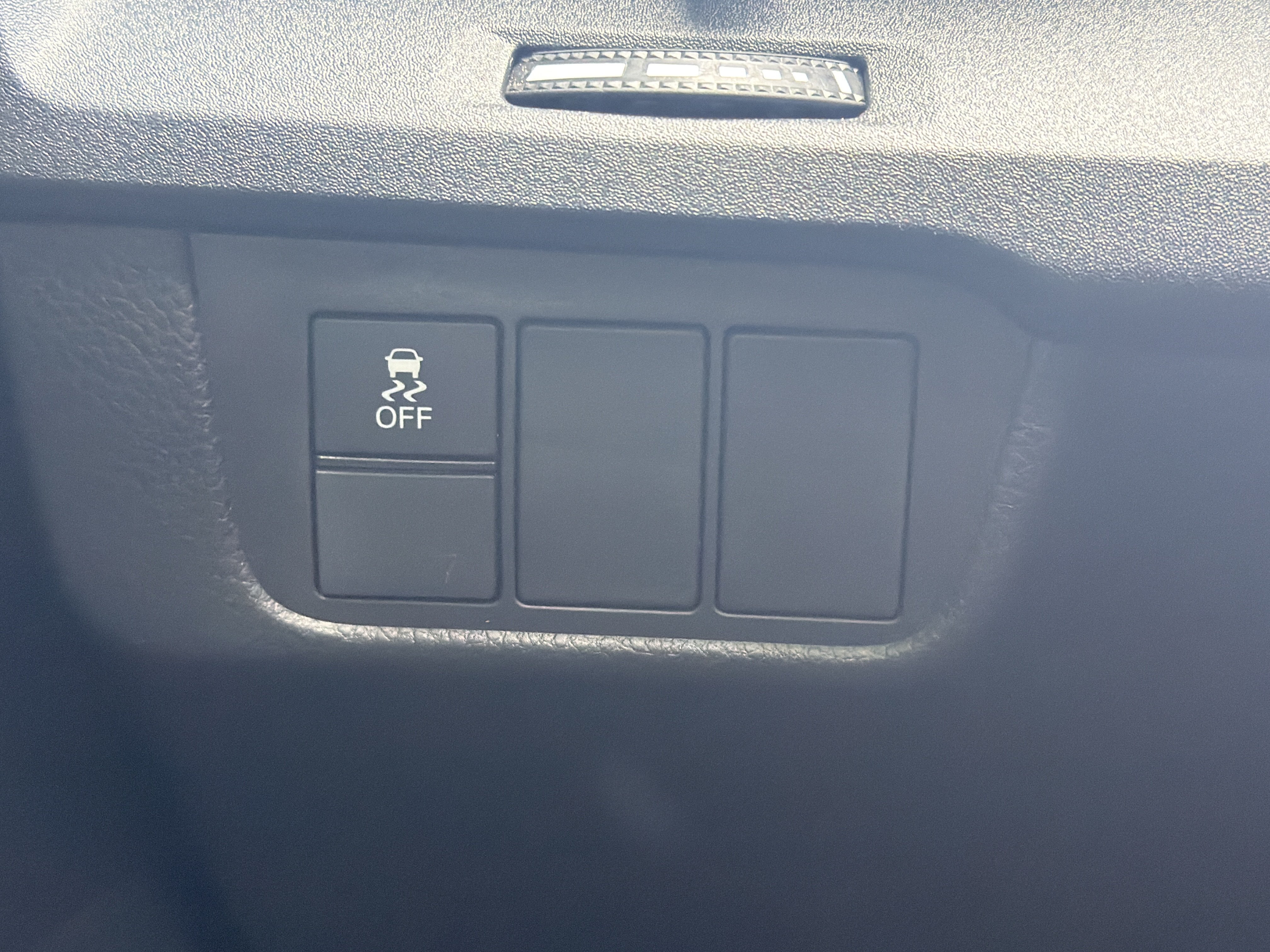 Certified 2025 Honda CR-V EX image 14