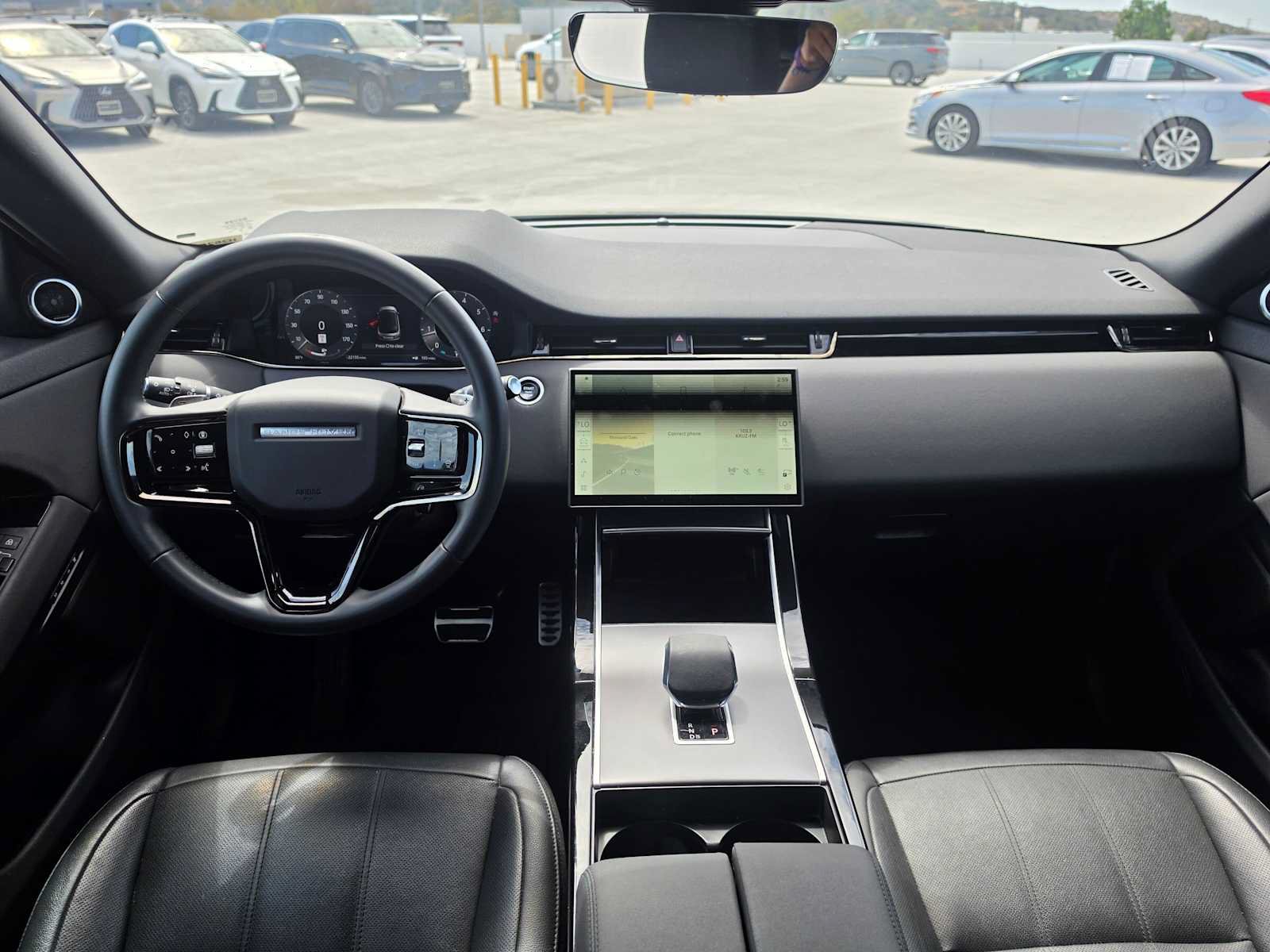 Used 2024 Land Rover Range Rover Evoque Dynamic SE AWD/4WD image 18