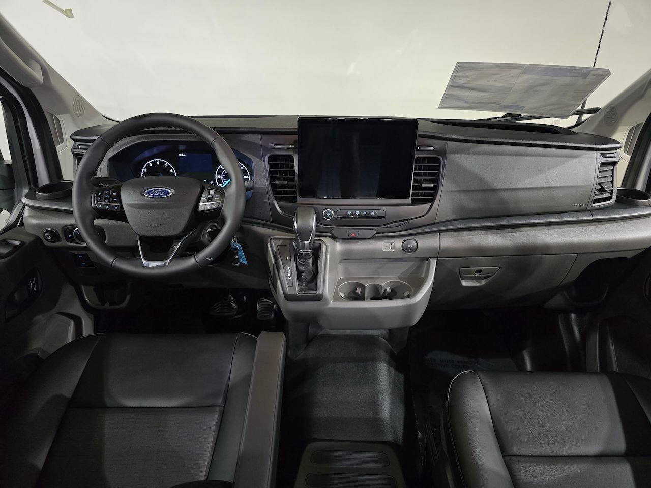 New 2025 Ford Transit 150 Low Roof RWD image 20