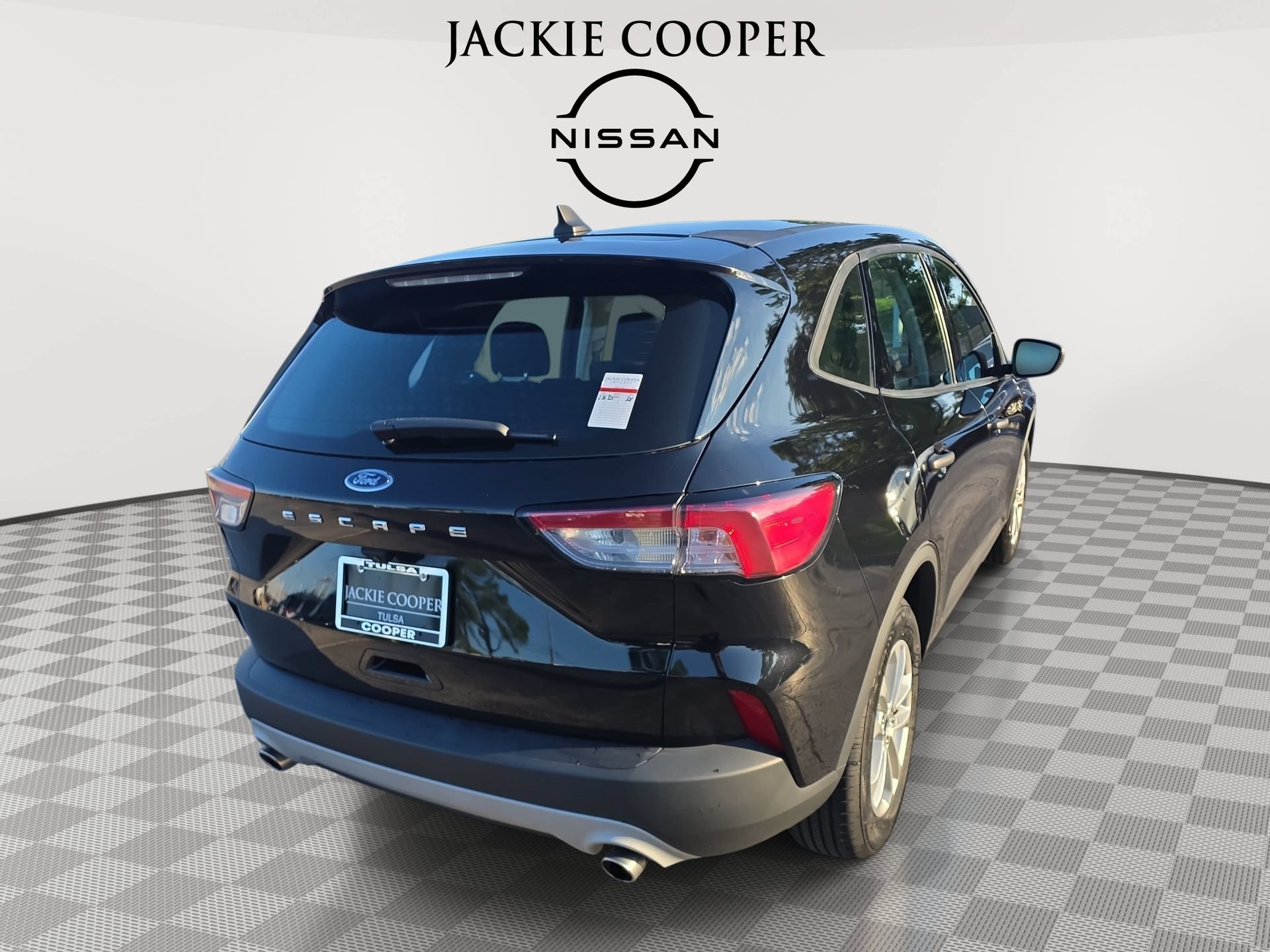 Used 2021 Ford Escape S FWD image 5