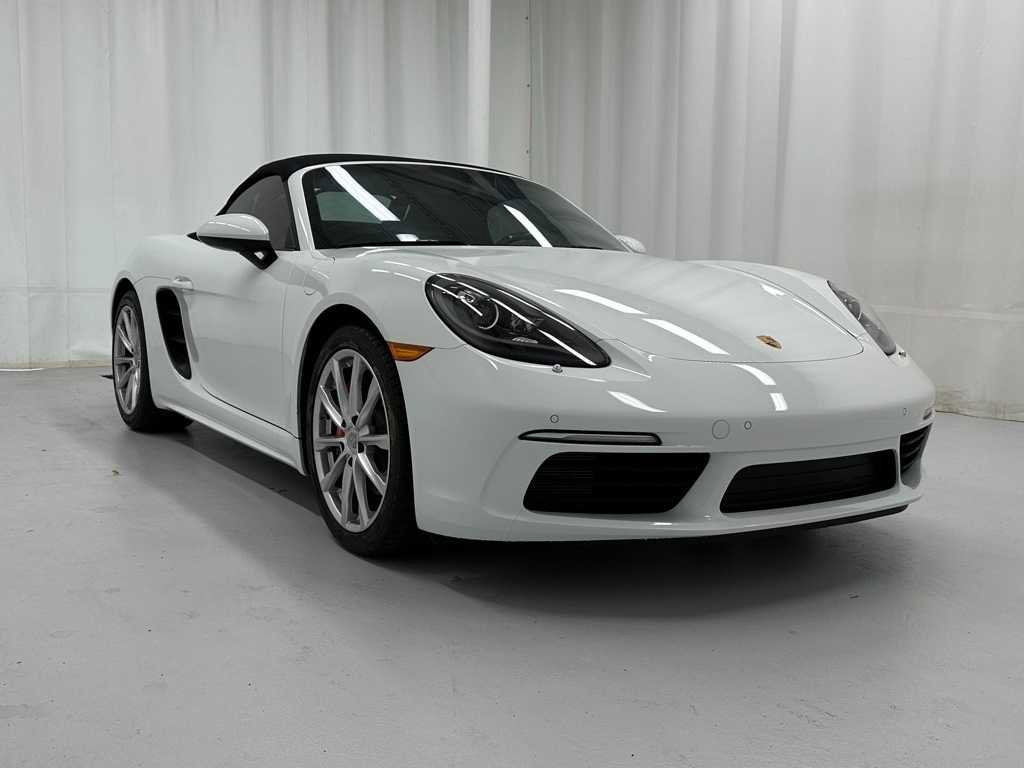 Used 2024 Porsche 718 Boxster S image 9