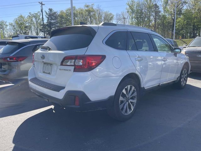 Used 2019 Subaru Outback 2.5i Touring image 4
