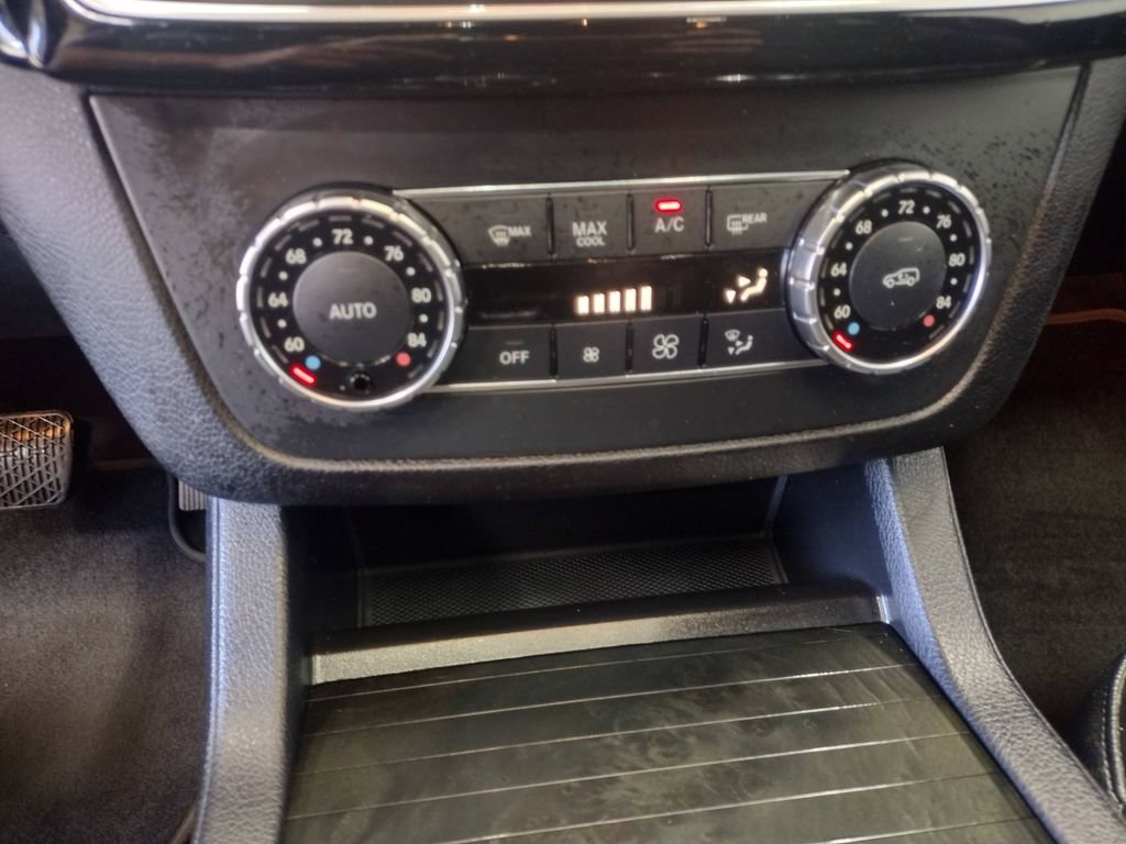 Used 2019 Mercedes-Benz GLS 450 4MATIC image 37