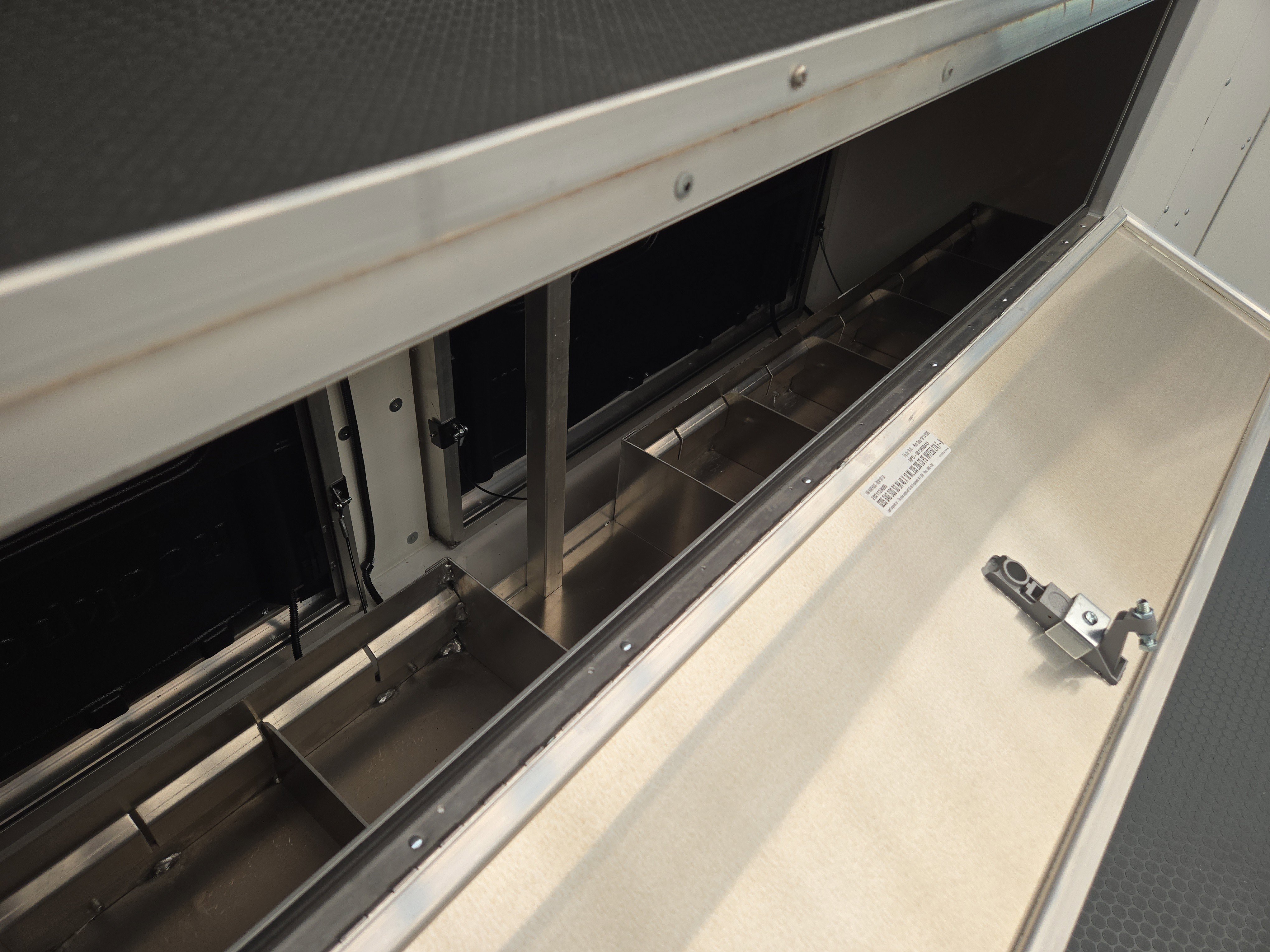 New 2026 Chevrolet Express 4500 w/ Power Convenience Package image 20