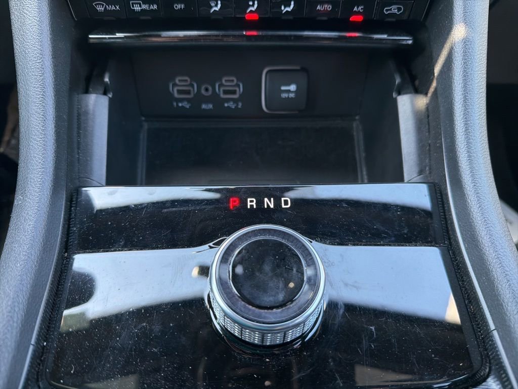 Used 2025 Jeep Grand Cherokee Altitude AWD/4WD image 26