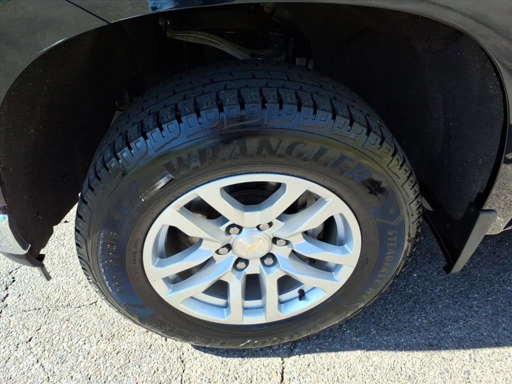 Used 2020 Chevrolet Silverado 1500 LT w/ All-Star Edition image 9