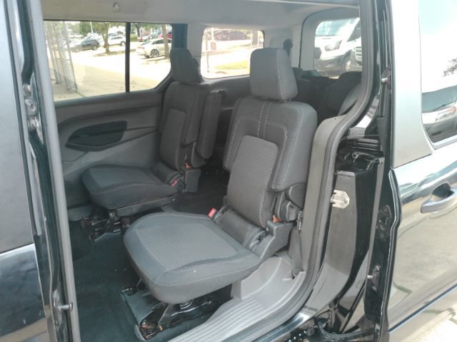 Used 2019 Ford Transit Connect XLT FWD image 6