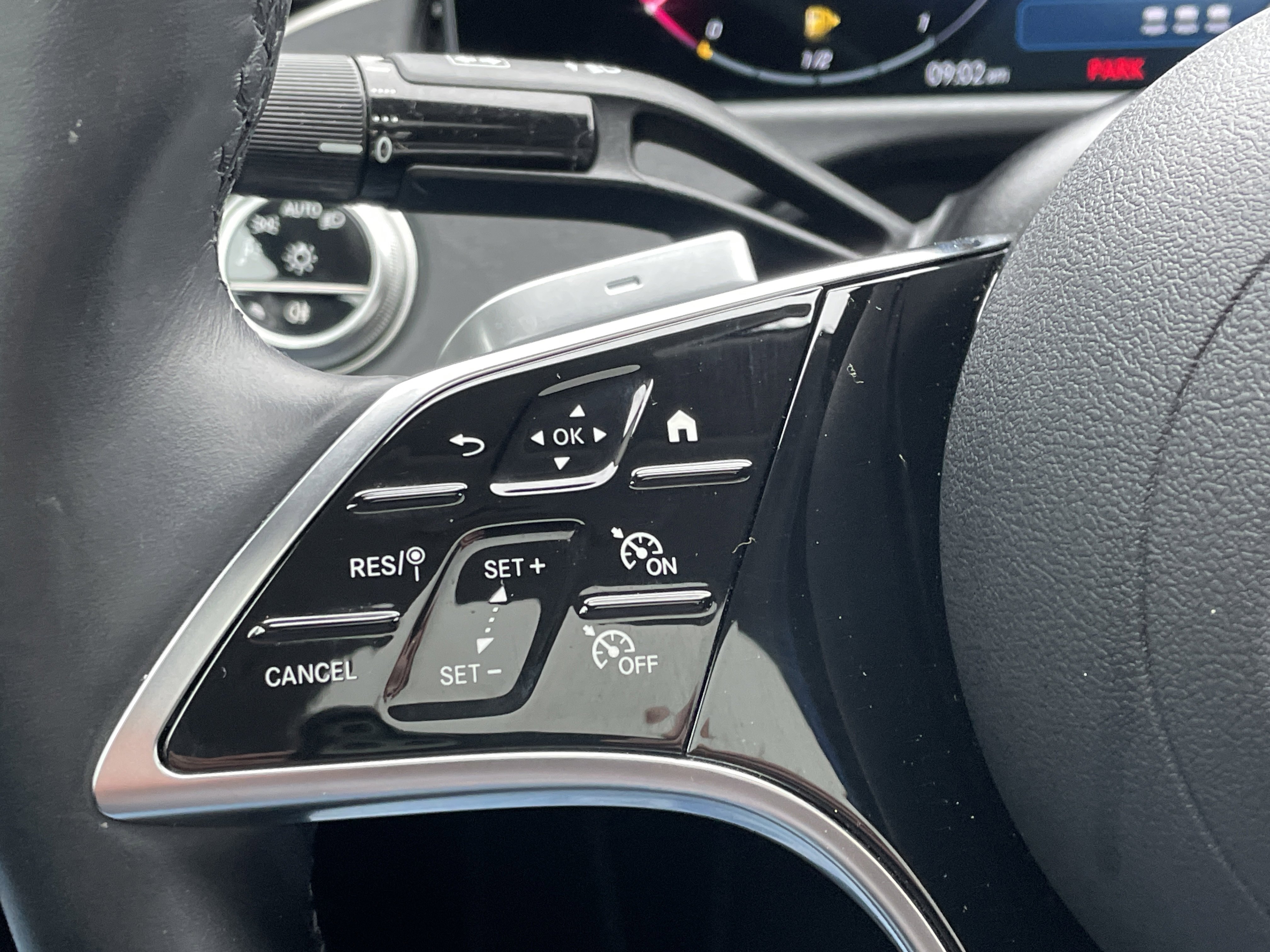 Certified 2025 Mercedes-Benz E 350 Sedan image 29