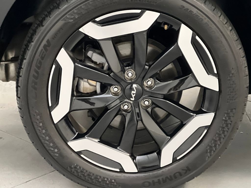 Used 2025 Kia Telluride S image 75