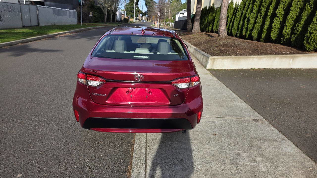 Used 2022 Toyota Corolla LE image 6