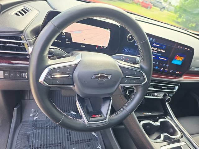 Certified 2026 Chevrolet Traverse Z71 w/ Driver Confidence Package AWD/4WD image 19