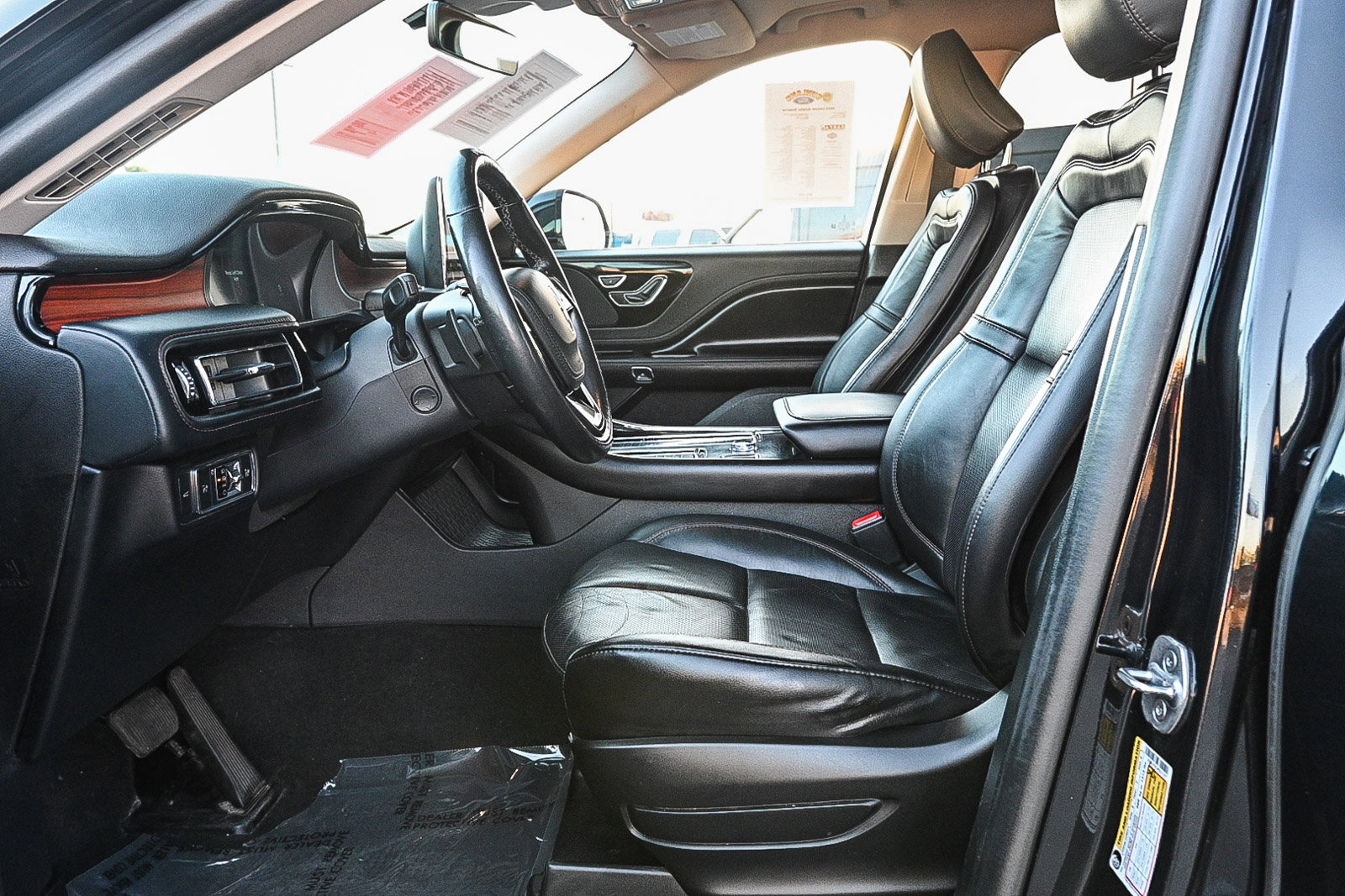 Used 2023 Lincoln Aviator Reserve w/ Elements Package Plus image 18