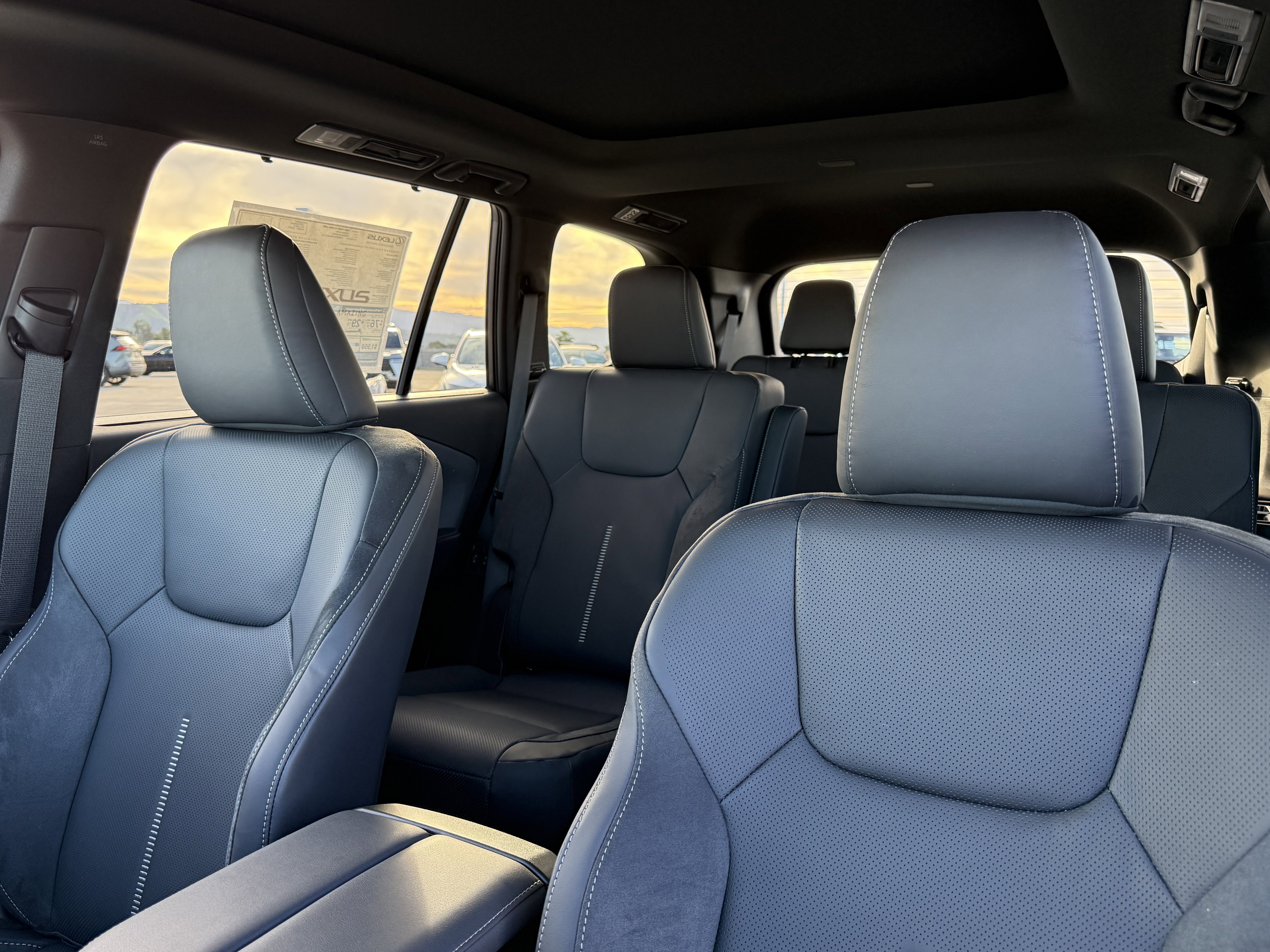 New 2026 Lexus TX 550h AWD Plug-In Hybrid image 18