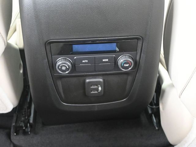 Used 2024 Buick Enclave Essence w/ Technology Package image 30
