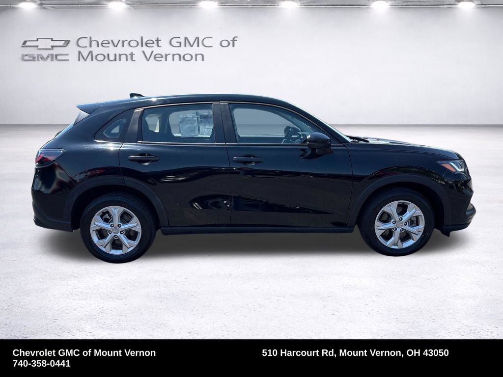 Used 2023 Honda HR-V LX image 7