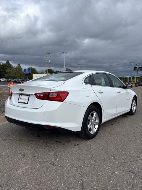 Used 2022 Chevrolet Malibu LS w/ Driver Confidence Package image 7