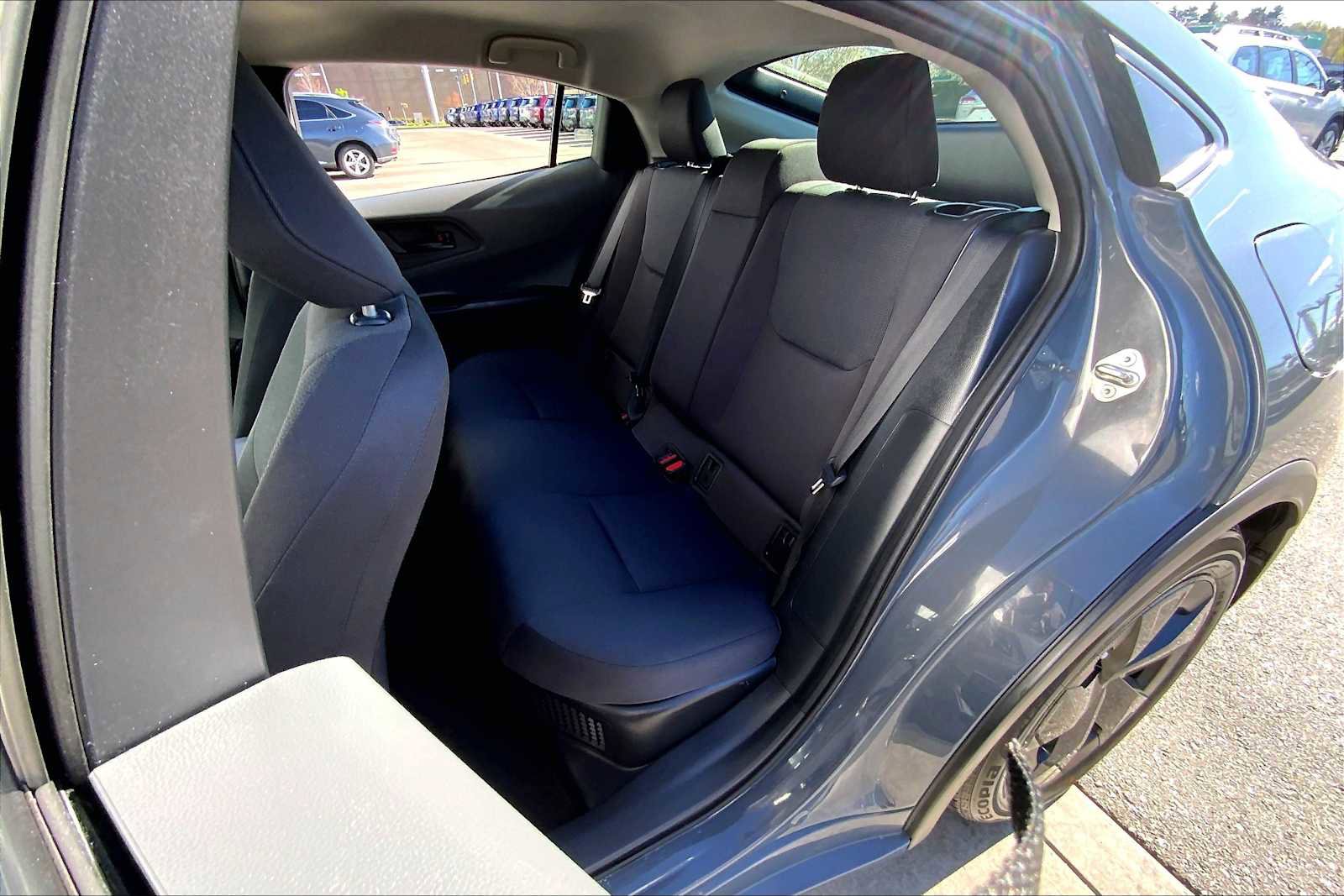 Used 2023 Toyota Prius LE AWD/4WD image 20