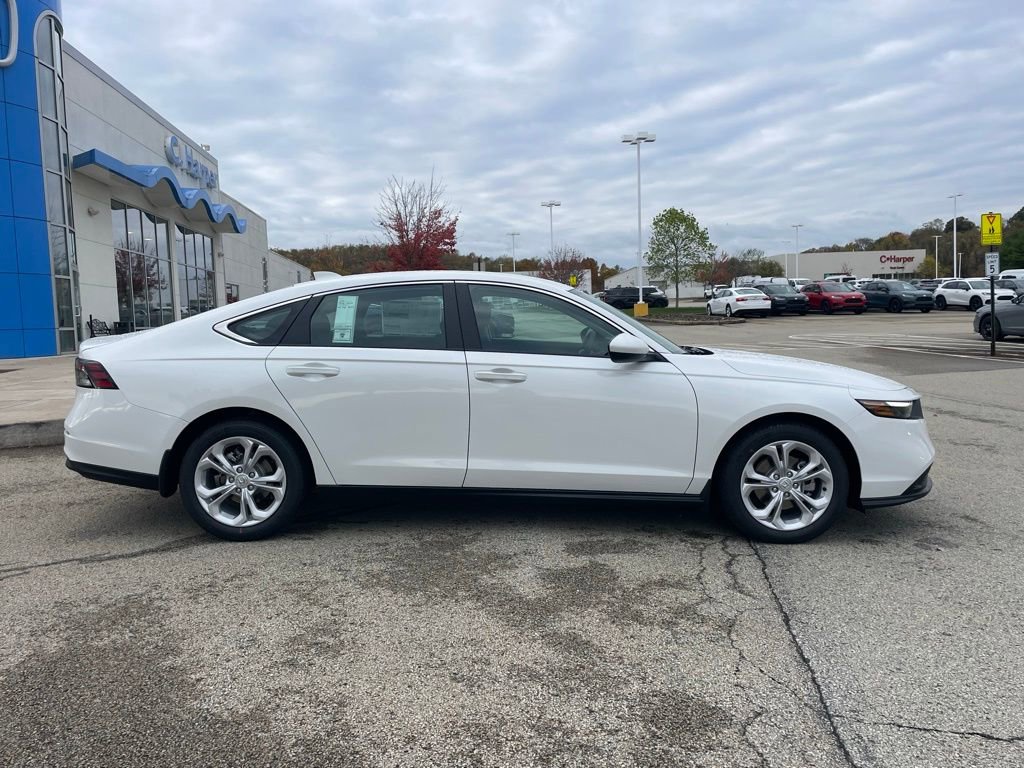 New 2025 Honda Accord LX image 2