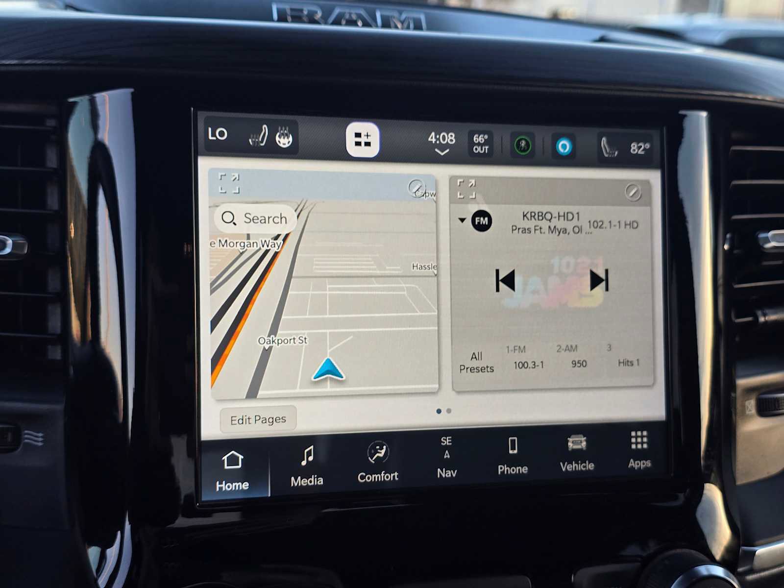 Used 2024 RAM 1500 Laramie image 30