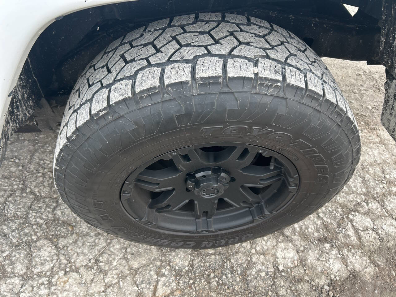 Used 2012 Jeep Wrangler Sahara image 10