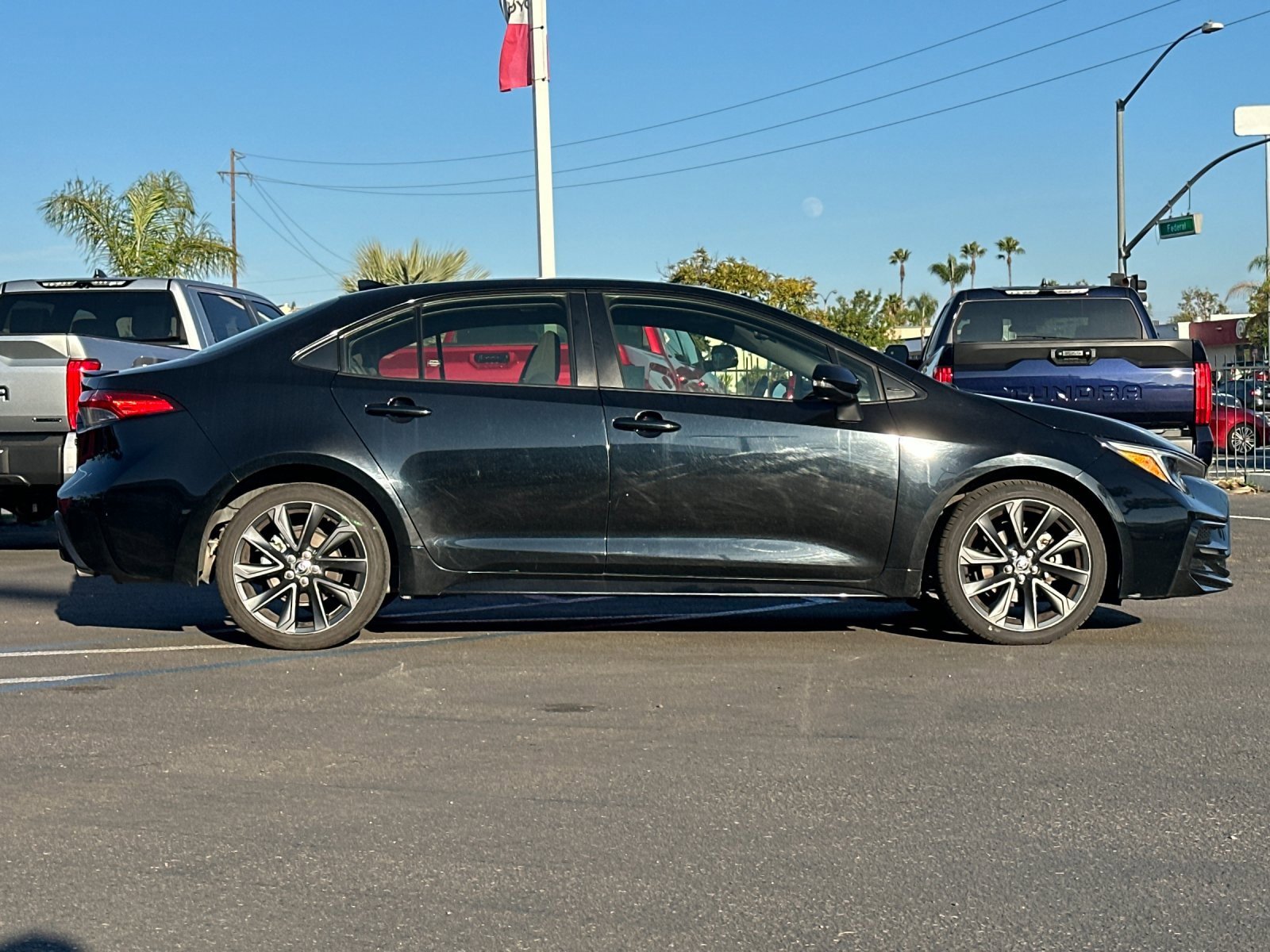 Used 2024 Toyota Corolla SE image 6