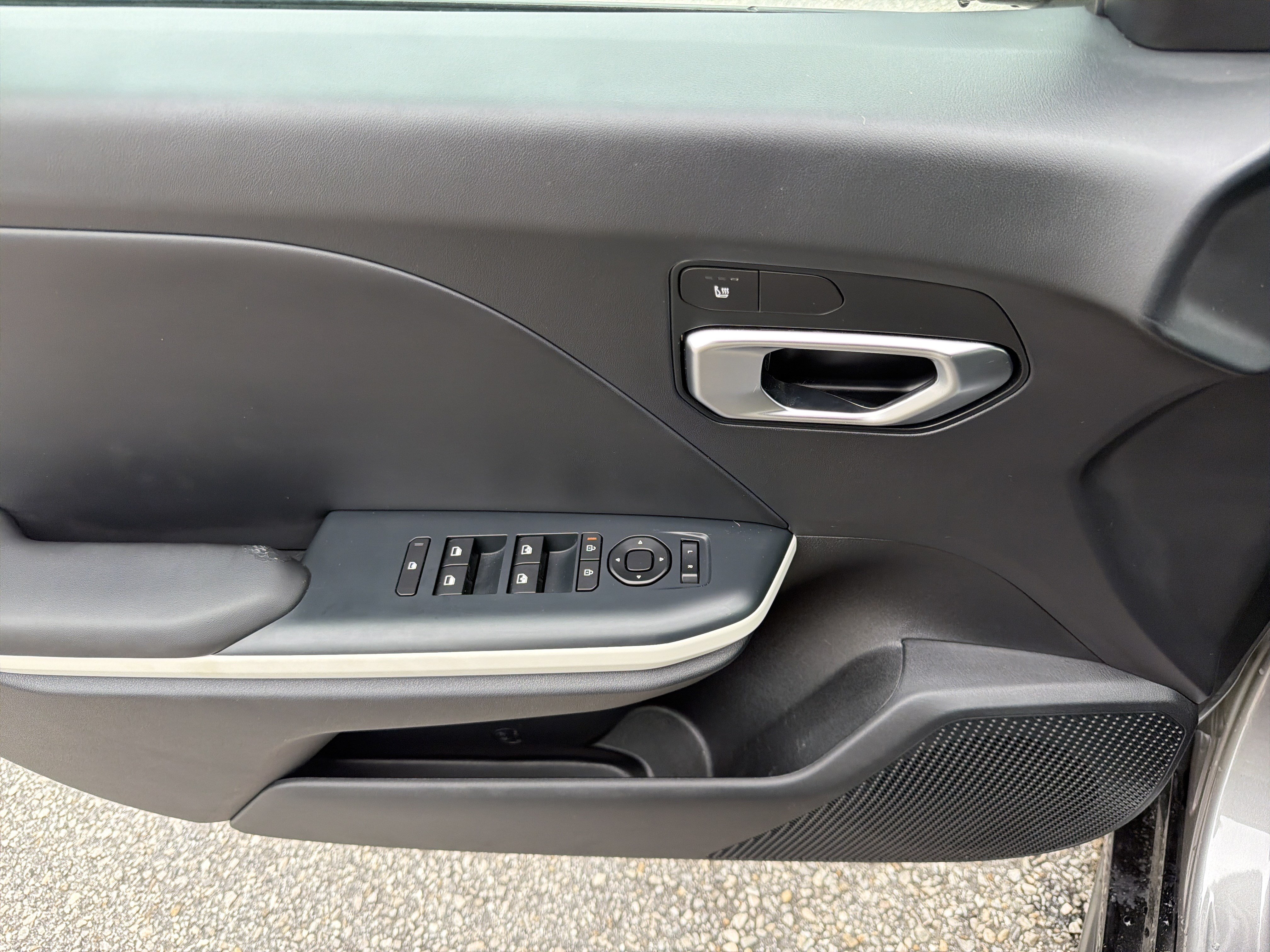 Used 2025 Kia K4 GT-Line w/ GT-Line Sunroof Package FWD image 19