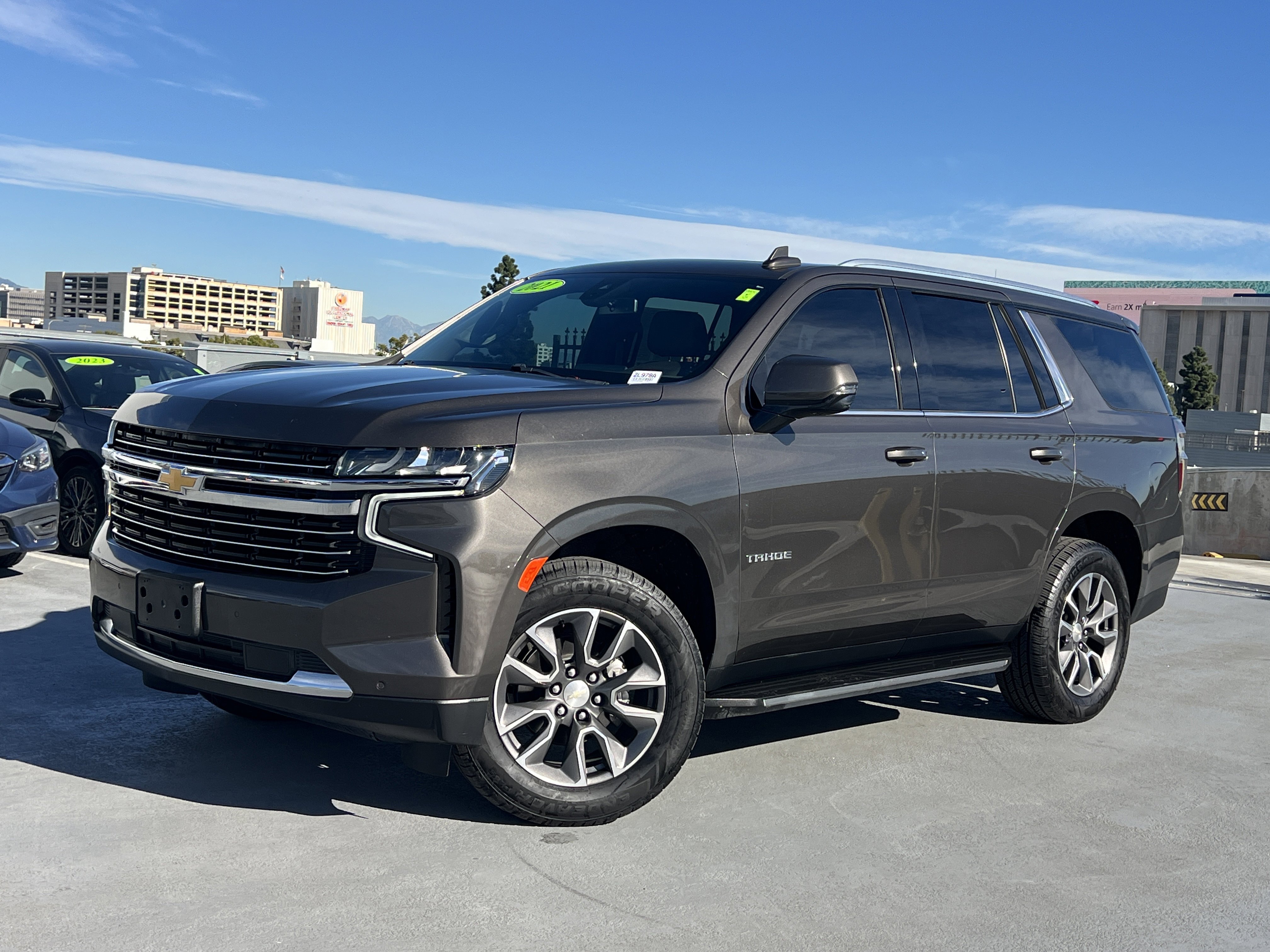 Used 2021 Chevrolet Tahoe LT w/ LT Signature Package image 2