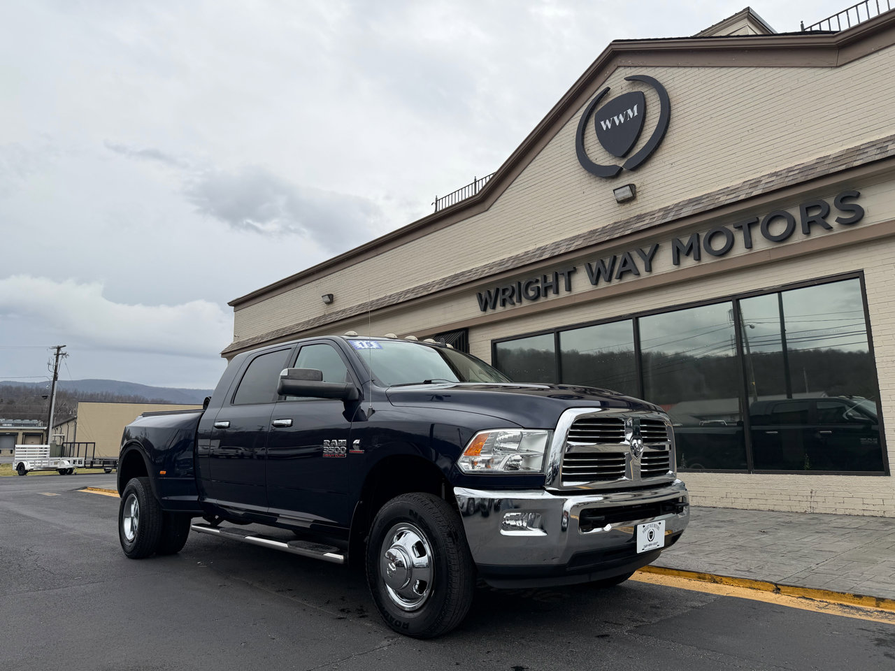 Used 2015 RAM 3500 Big Horn image 1