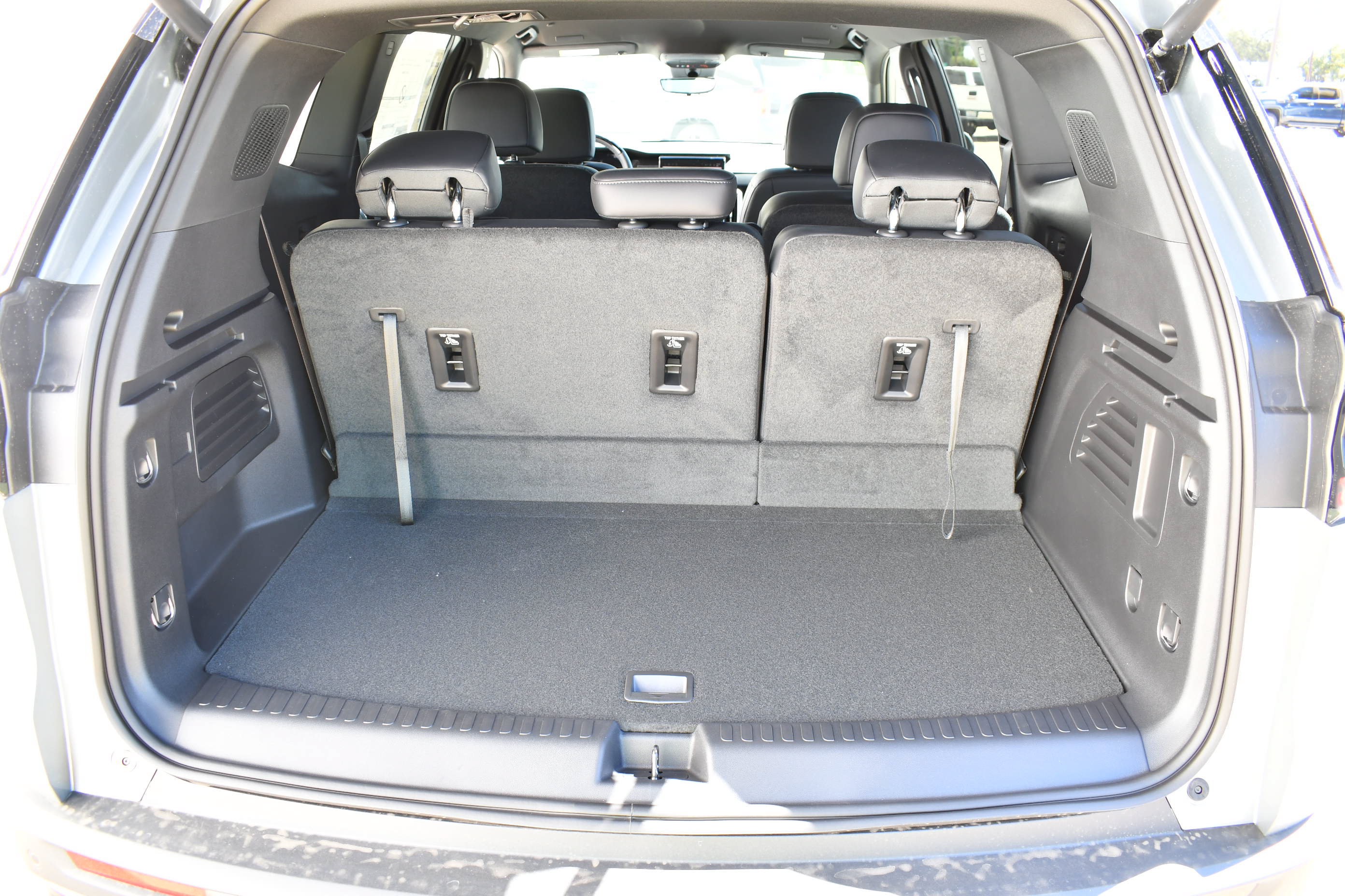 New 2027 GMC Acadia Elevation w/ Super Cruise Package FWD image 7
