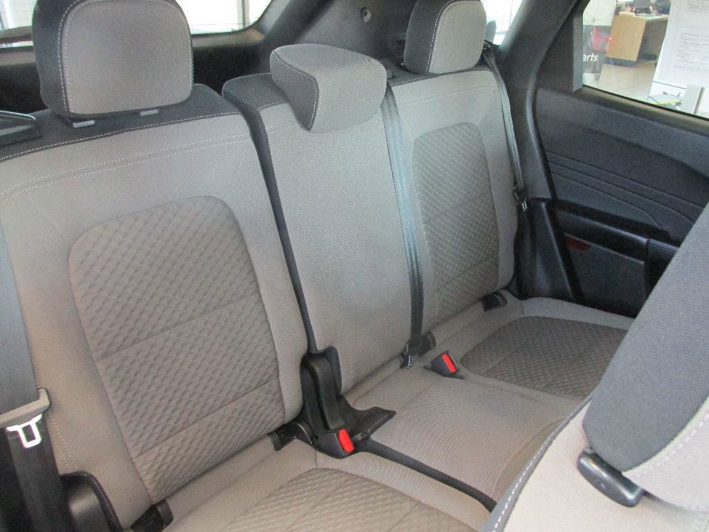 Used 2021 Ford Escape SE image 30