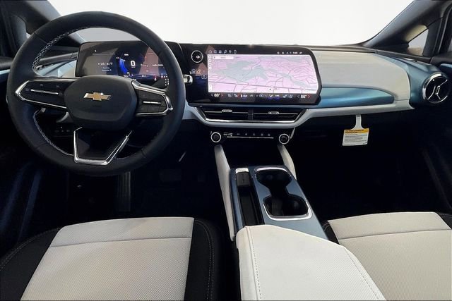 New 2026 Chevrolet Equinox EV LT w/ Convenience Package II image 6