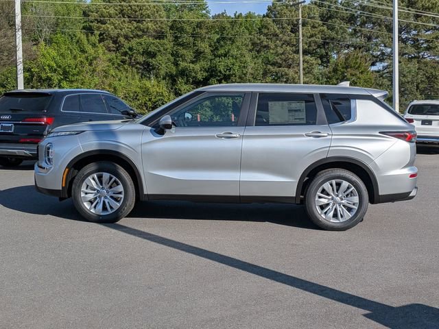 New 2026 Mitsubishi Outlander ES FWD image 6