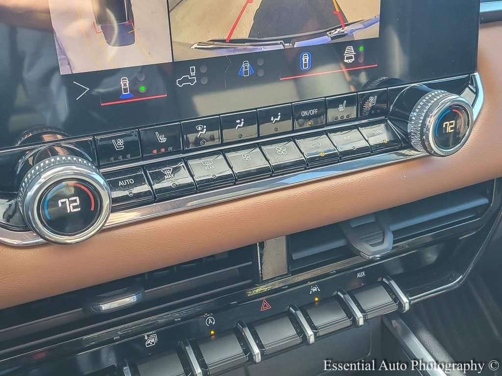 Used 2026 GMC Canyon AT4 w/ Technology Plus Package image 16