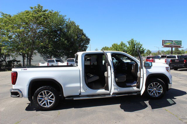 Used 2021 GMC Sierra 1500 SLT w/ SLT Premium Plus Package image 19