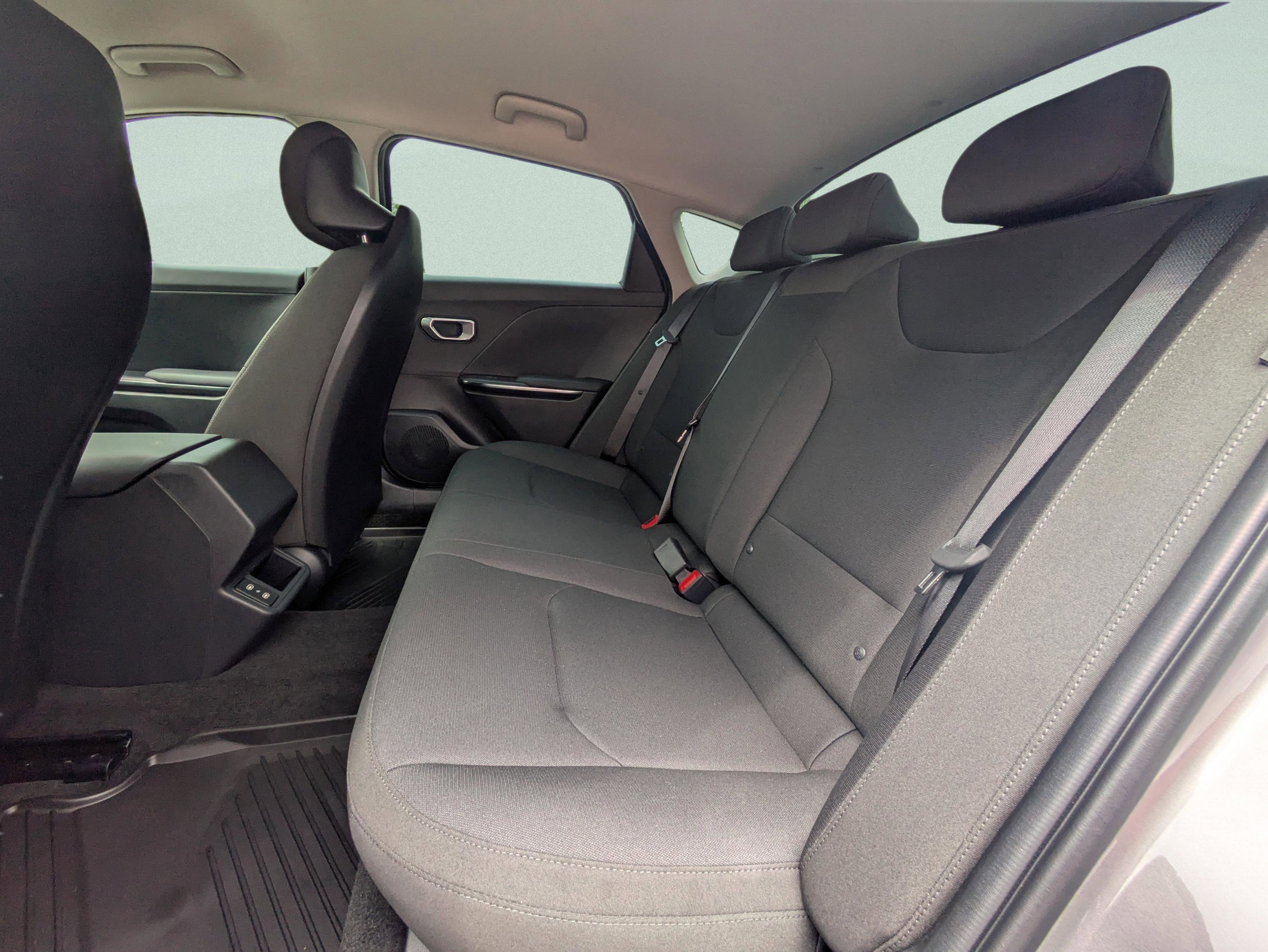 New 2026 Kia K4 LXS image 14