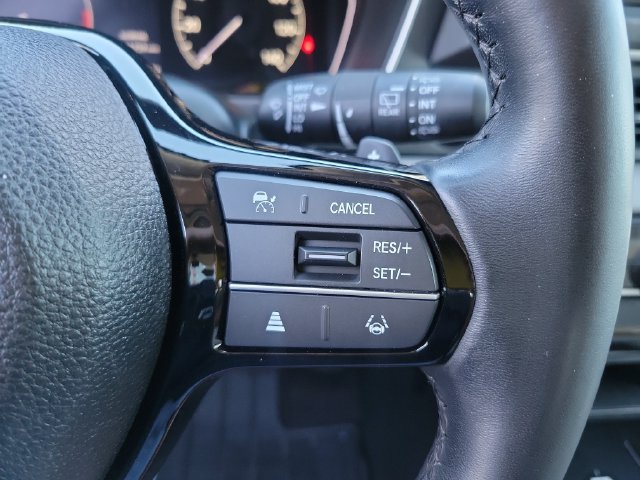 Certified 2023 Honda Pilot Touring image 27
