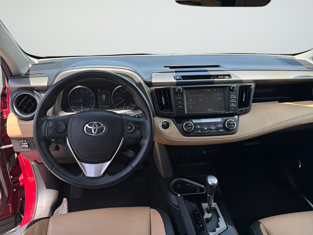 Used 2018 Toyota RAV4 Limited FWD image 26