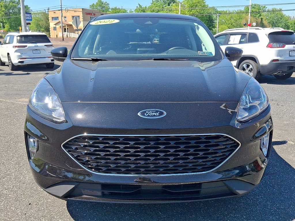 Used 2022 Ford Escape SEL w/ SEL Stealth AWD Package image 5