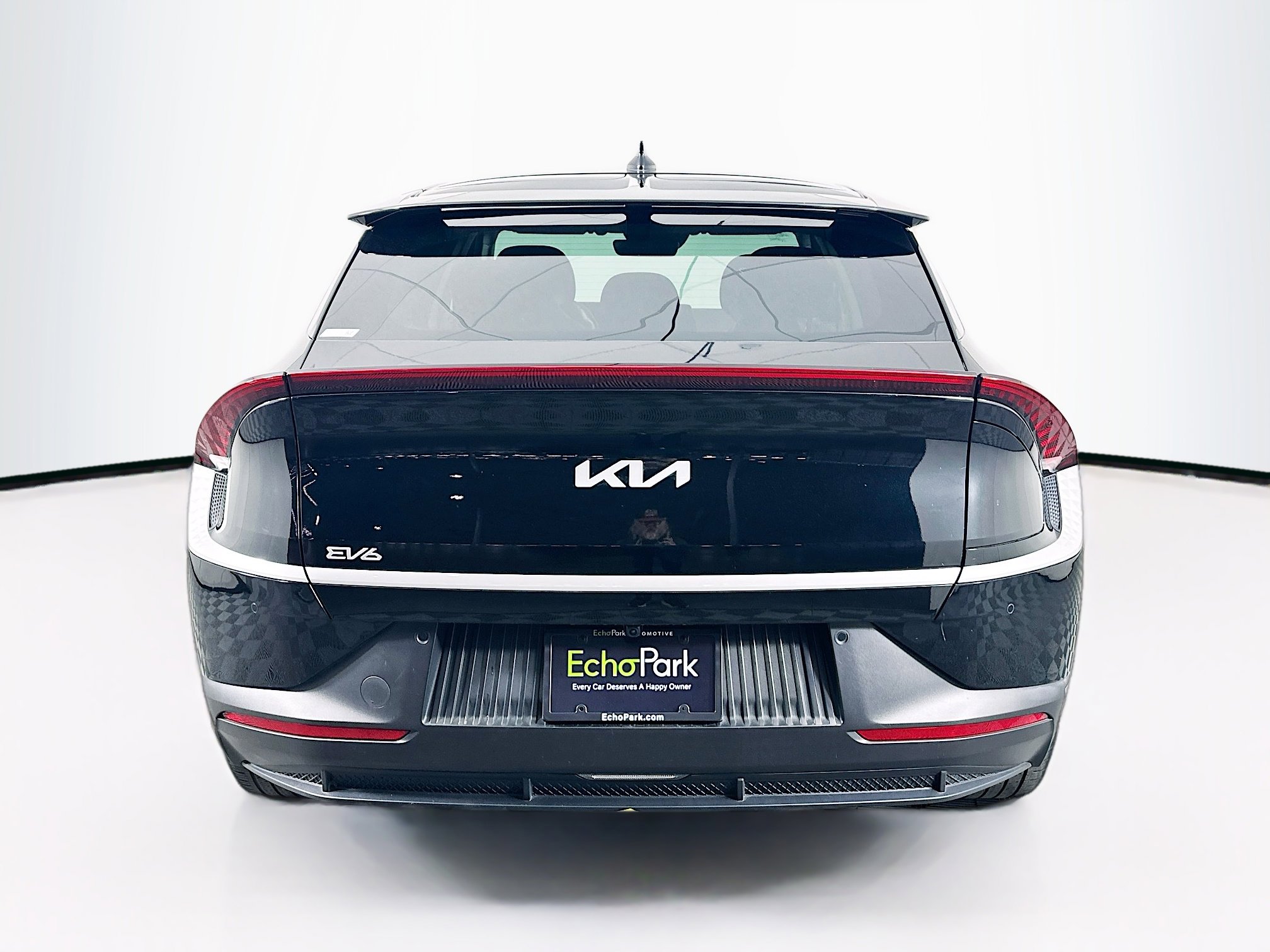 Used 2024 Kia EV6 Light RWD image 7