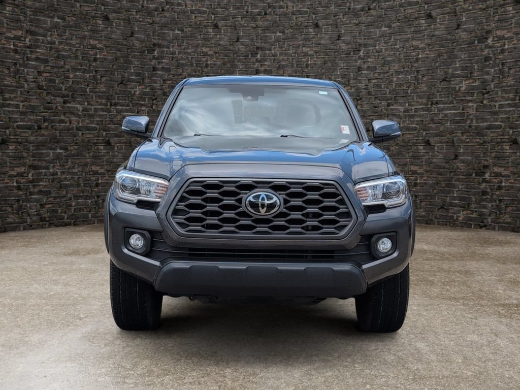 Used 2023 Toyota Tacoma TRD Off-Road w/ Technology Package AWD/4WD image 5