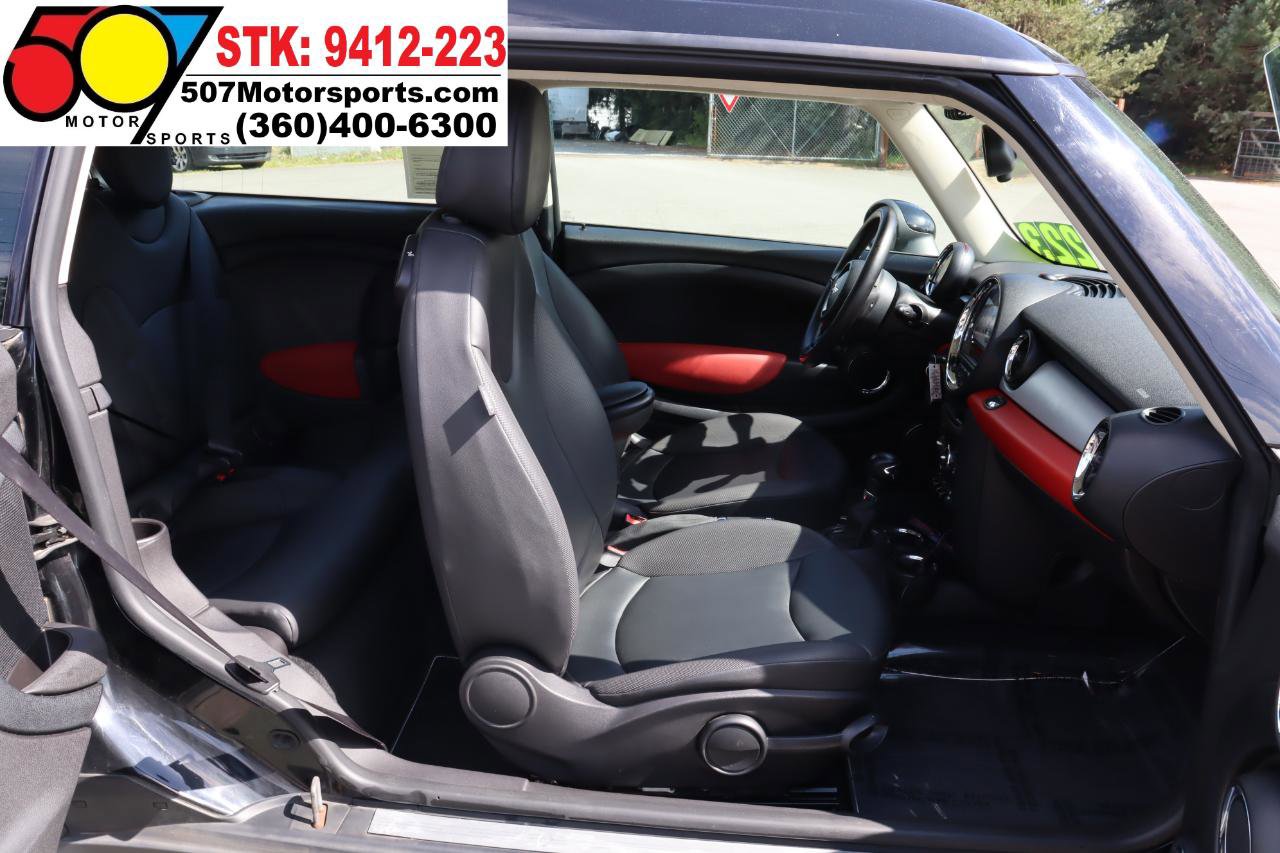 Used 2012 MINI Cooper Clubman FWD image 16