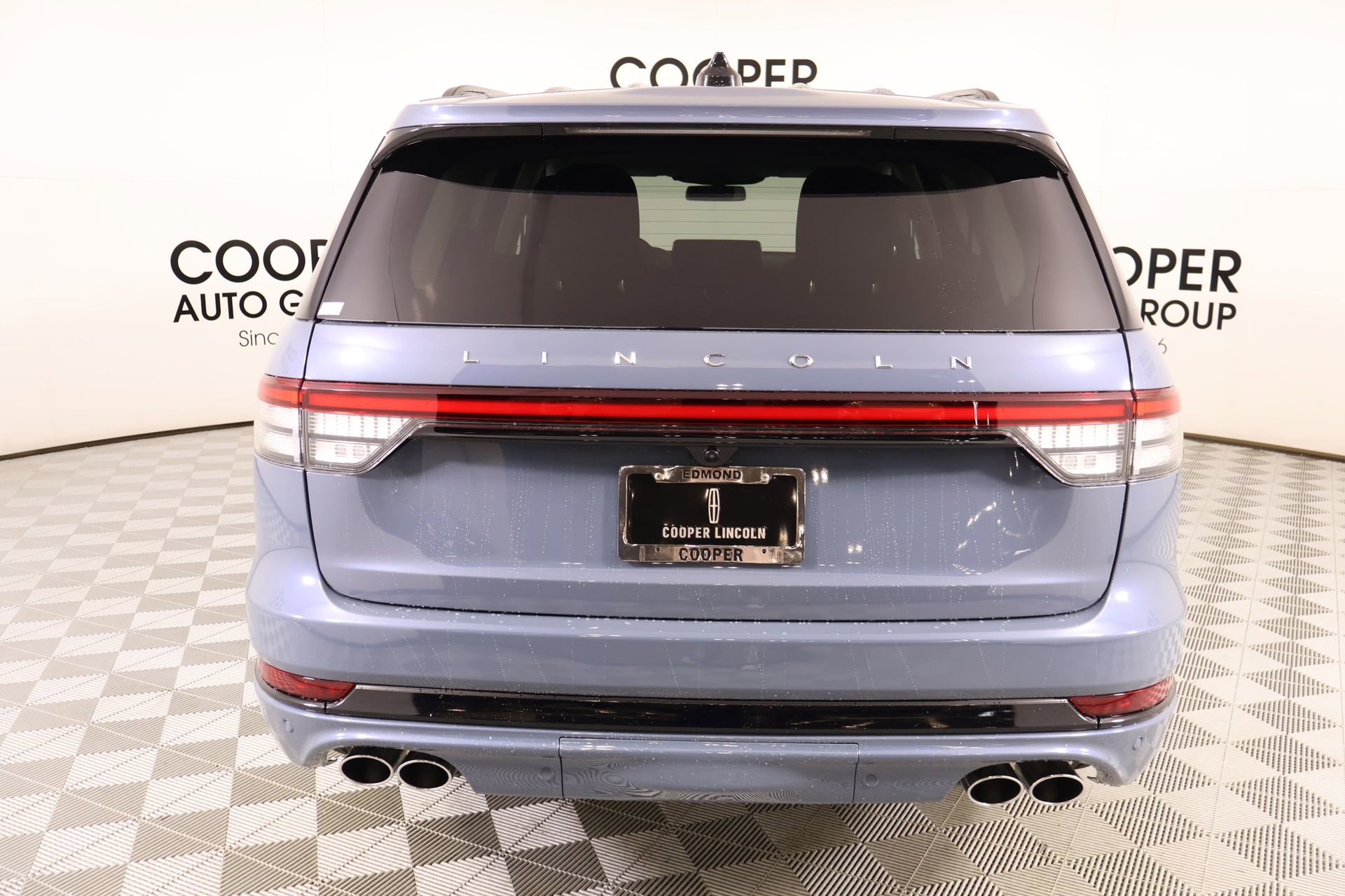 New 2026 Lincoln Aviator AWD image 23