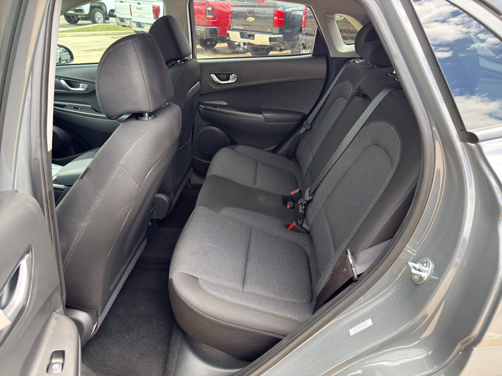 Used 2023 Hyundai Kona SEL FWD image 26