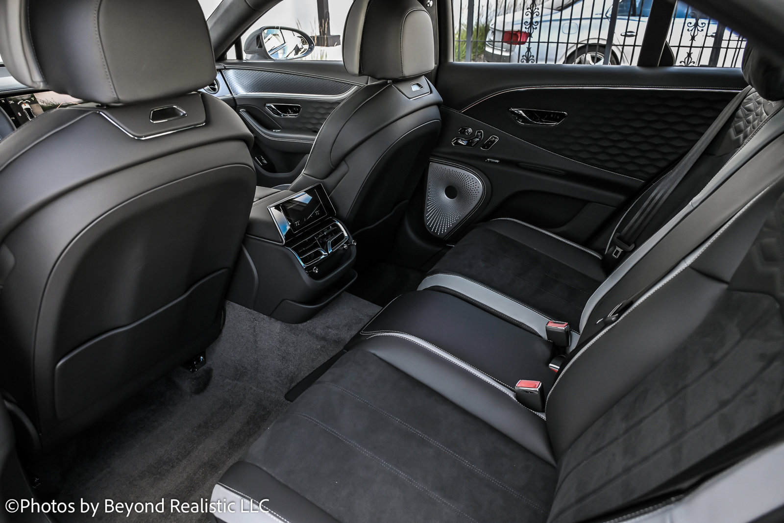 New 2025 Bentley Flying Spur Plug-In Hybrid image 29