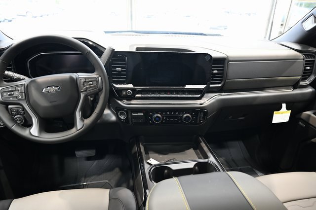 New 2026 Chevrolet Silverado 2500 ZR2 w/ LPO, Dark Essentials Package image 15