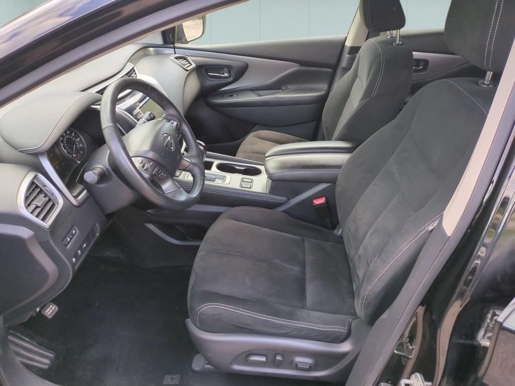 Used 2019 Nissan Murano SV AWD/4WD image 12