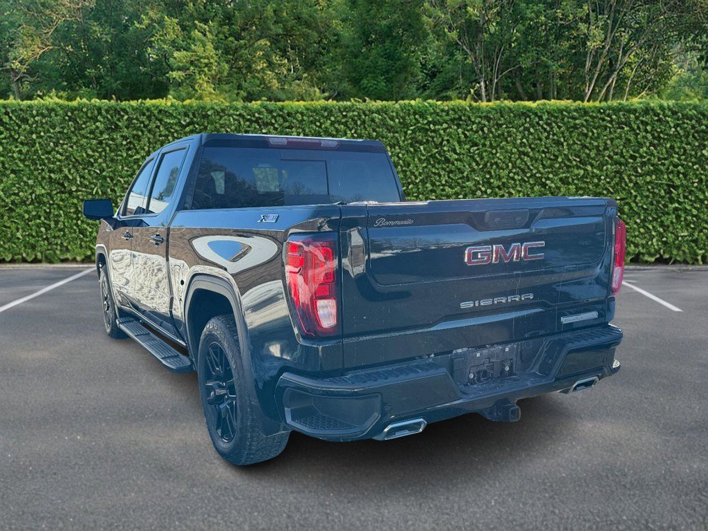 Used 2024 GMC Sierra 1500 Elevation w/ Elevation Premium Package image 4
